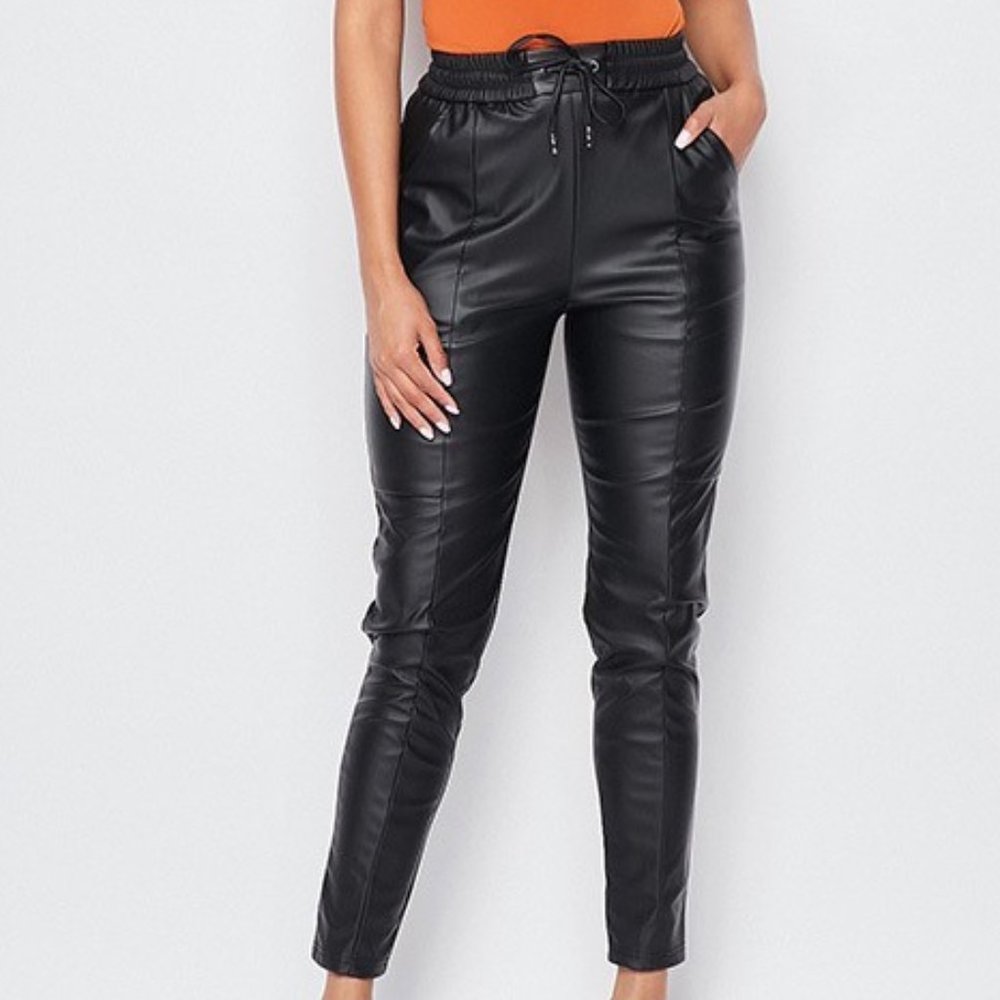 LAST CALL!!! 🚨 NWT Drawstring Faux Leather Pants